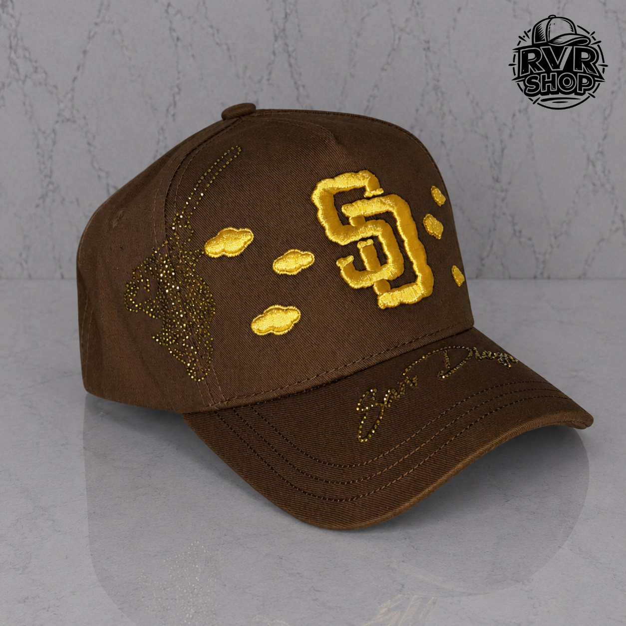 SD CLOUD BROWN X GOLD MZ HATS
