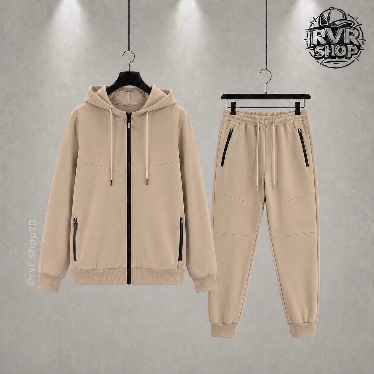 Conjunto deportivo Beige