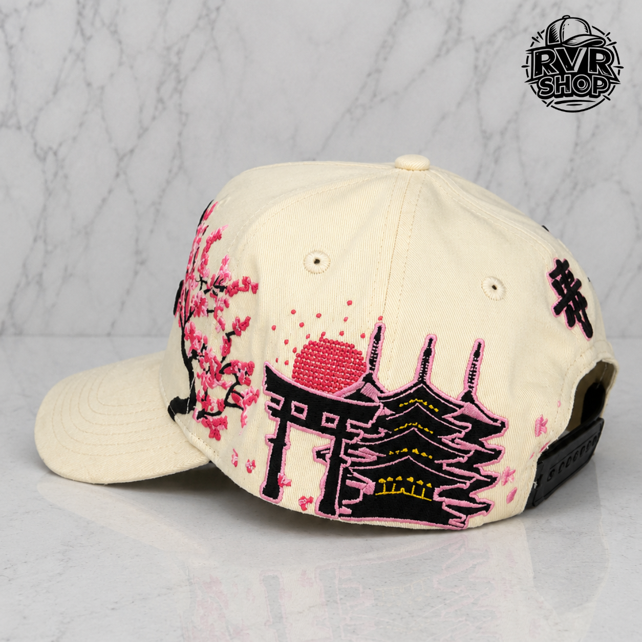 Sakura Beige Off Top