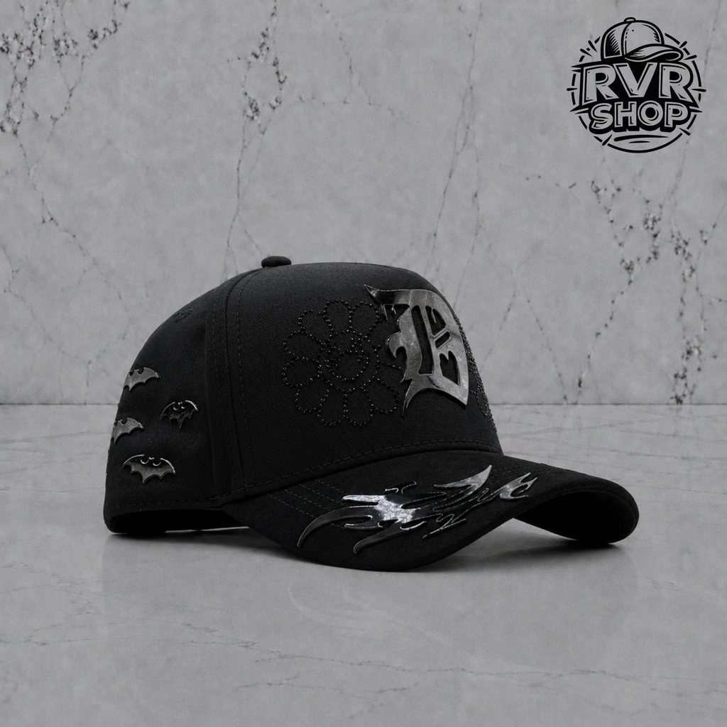 Génesis Black Innedit x El Dreamer Hats x Anymore