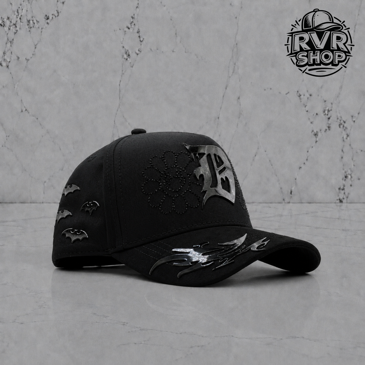 Génesis Black Innedit x El Dreamer Hats x Anymore