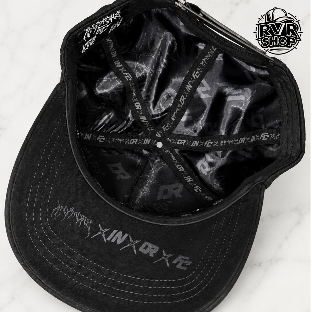 Génesis Black Innedit x El Dreamer Hats x Anymore
